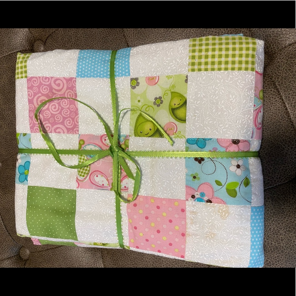multi pattern quilt never unpackaged